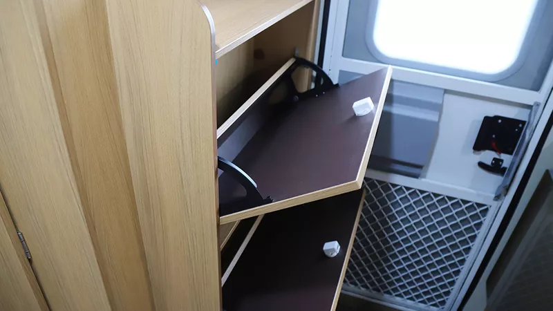 2021KQR7WsWRLn