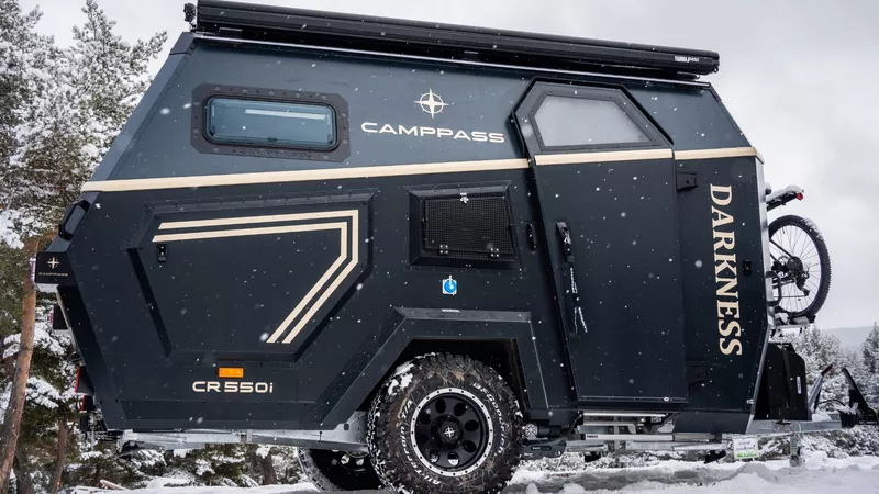 camppass-cr-550i-karavan-if8lf9ipdd-1