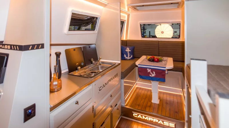 camppass-cr-650-karavan-96xc5y8f44-3